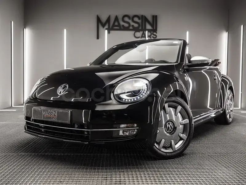 Usado VW Beetle Design 150 CV (110 kW) 2016 Negro Utilitario
