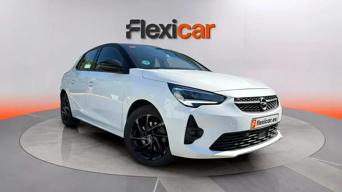 Usado Opel Corsa GS Line 101 CV (74 kW) 2021 Utilitario