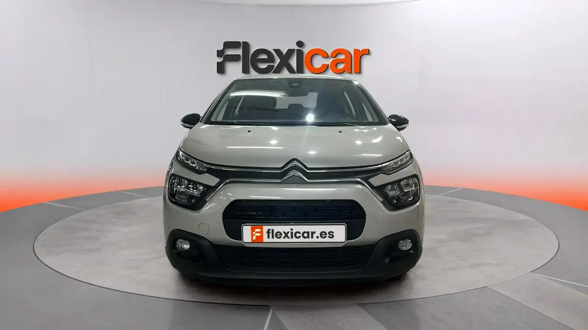 Usado Citroën C3 PureTech 101 CV (74 kW) 2024 Beige Berlina