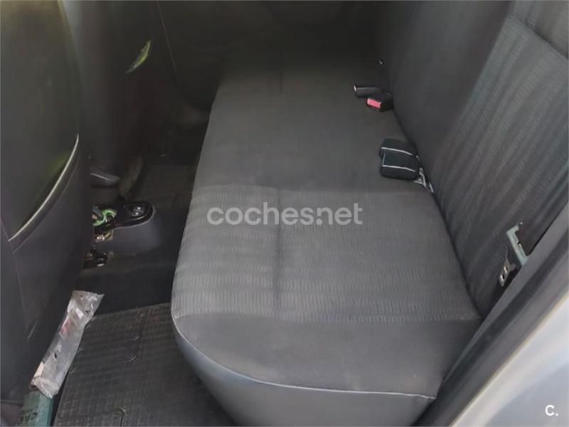 Gris / plata Usado 2012 Dacia Duster Lauréate SUV | 8000 € (Precio justo) - Imagen 1/4