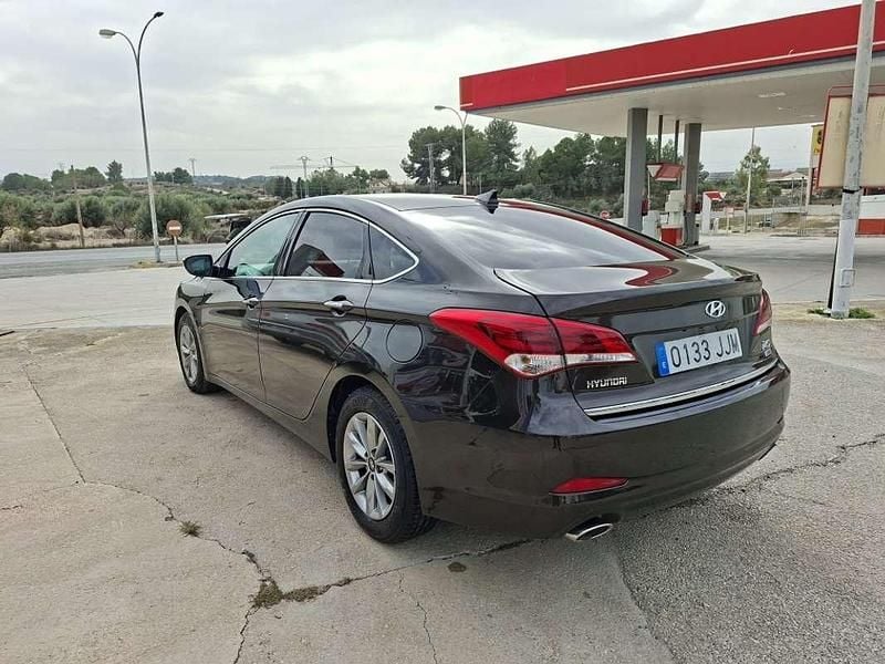 Usado Hyundai i40 141 CV (103 kW) 2016 Berlina