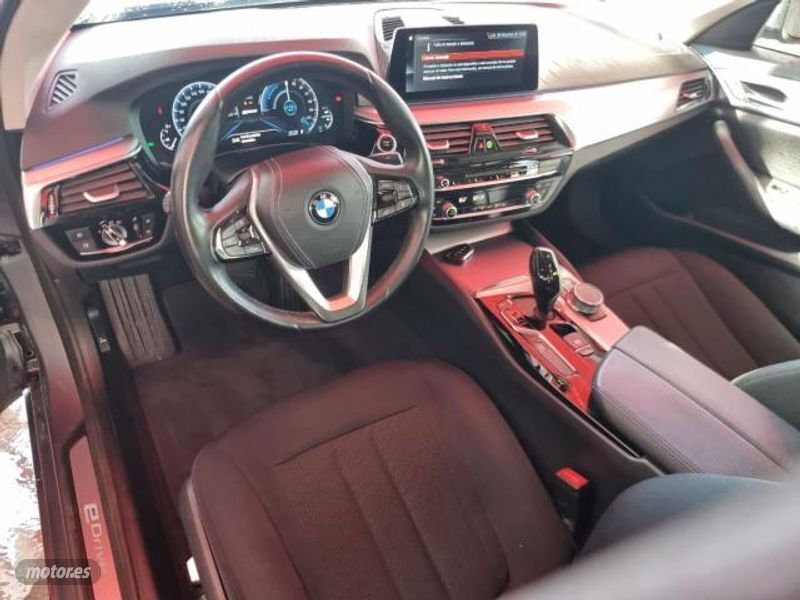 Usado BMW 530 iPerformance 252 CV (185 kW) 2018 Gris Berlina
