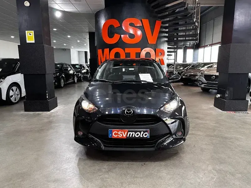 Usado Mazda 2 Center-Line 116 CV (85 kW) 2023 Negro Utilitario