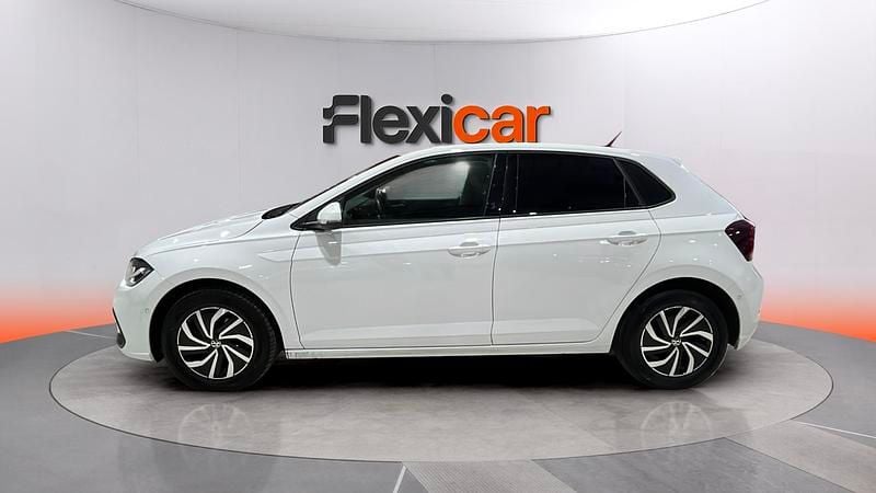 Occasion VW Polo Life 95 PK (69 kW) 2023 Wit Hatchback