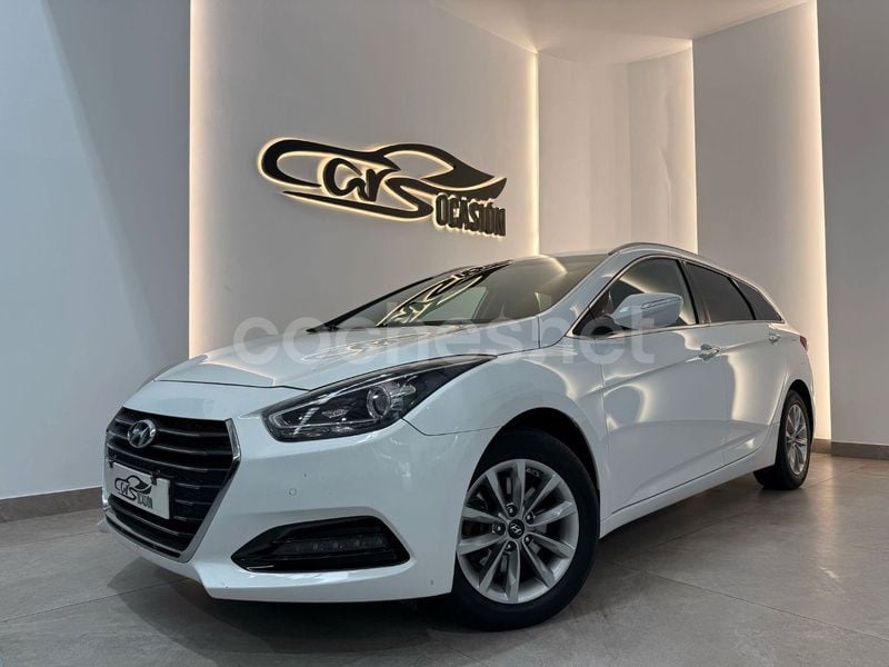 Blanco Usado 2017 Hyundai i40 Familiar | 9999 € (Precio justo) - Imagen 1/4