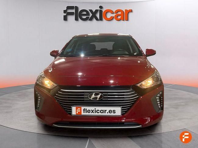 Usado Hyundai Ioniq 141 CV (103 kW) 2019 Rojo Utilitario