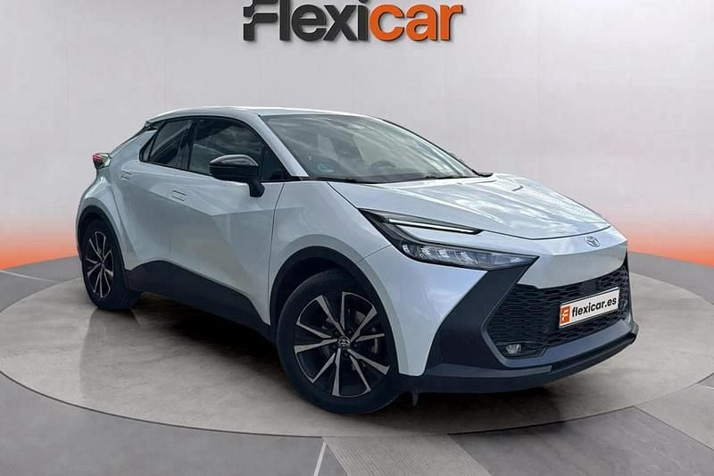 Blanco Usado 2024 Toyota C-HR Advance SUV | 24.790 € (Precio justo) - Imagen 1/4
