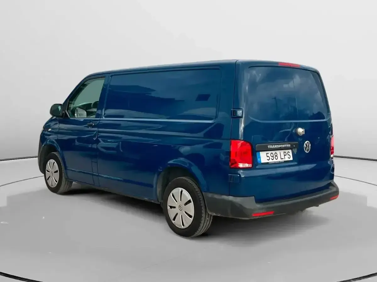 Usado VW Transporter 110 CV (80 kW) 2021 Azul Van