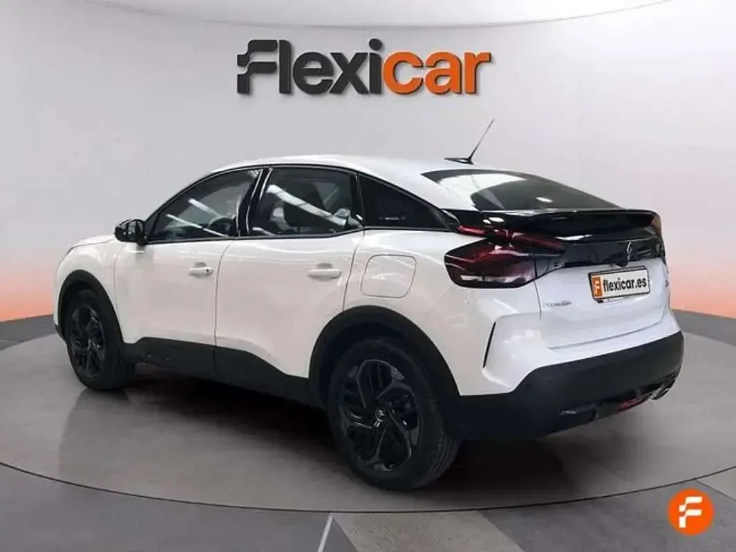 Usado Citroën C4 Feel 110 CV (80 kW) 2021 Blanco Utilitario