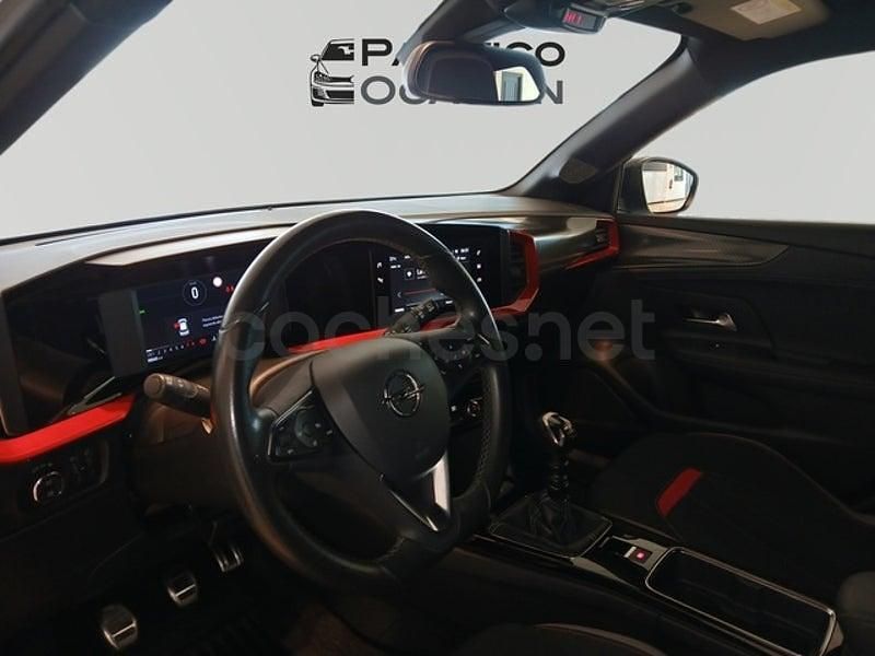 Usado Opel Mokka GS Line 130 CV (95 kW) 2022 Blanco SUV