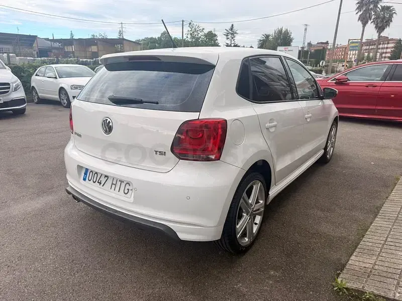 Usado VW Polo R-line 90 CV (66 kW) 2013 Blanco Utilitario