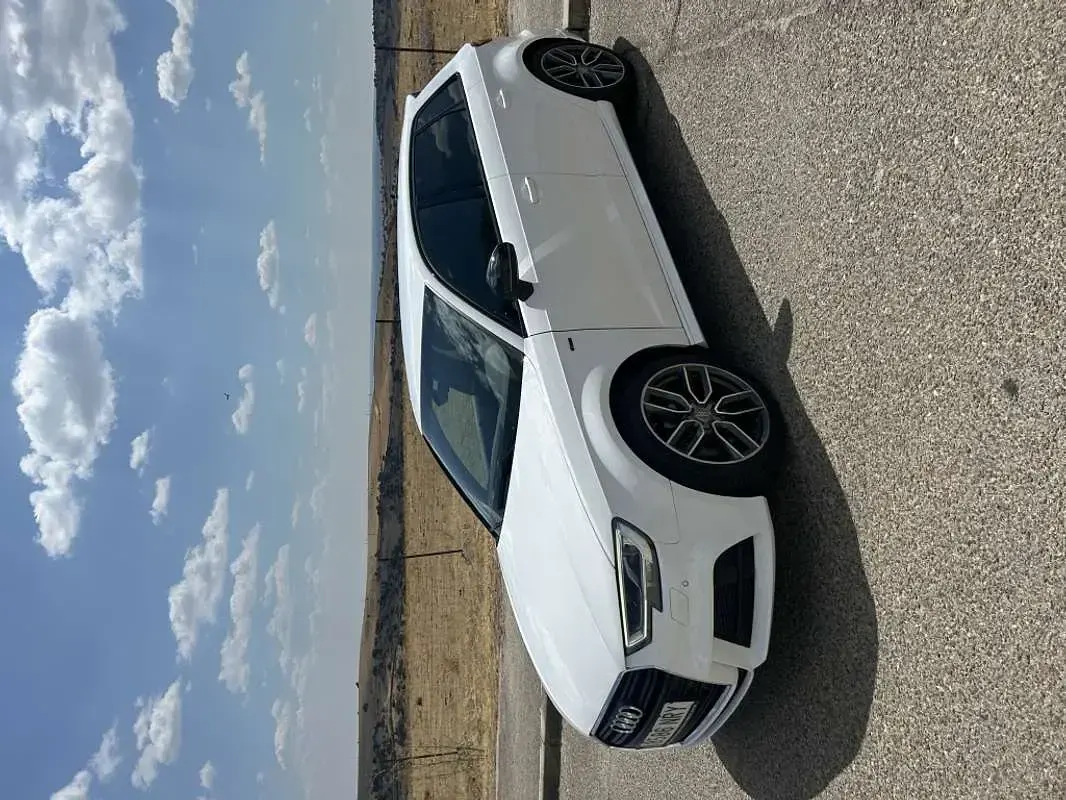 Usado Audi A3 Sportback S-Line 150 CV (110 kW) 2020 Blanco Utilitario