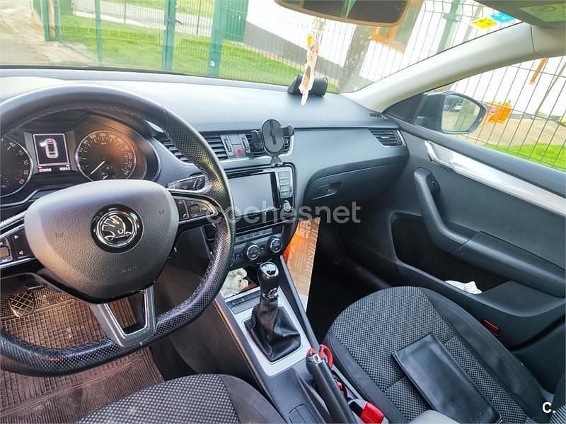 Usado Skoda Octavia Ambition 150 CV (110 kW) 2016 Negro Utilitario
