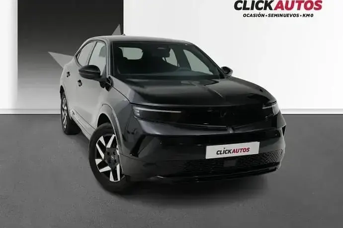 Usado Opel Mokka 136 CV (100 kW) 2025 Gris SUV