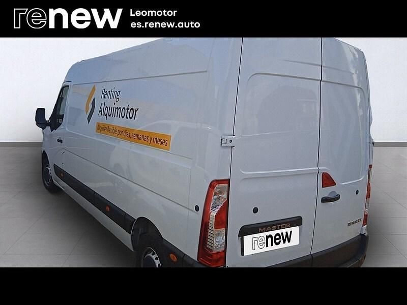 Usado Renault Master 150 CV (110 kW) 2024 Blanco Monovolumen