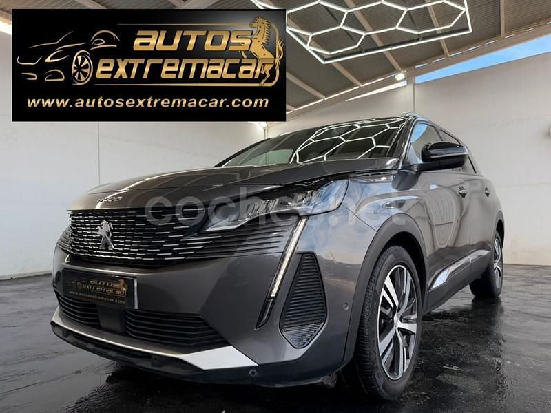 Gris / plata Usado 2022 Peugeot 5008 Allure SUV | 17.999 € (Precio justo) - Imagen 1/4