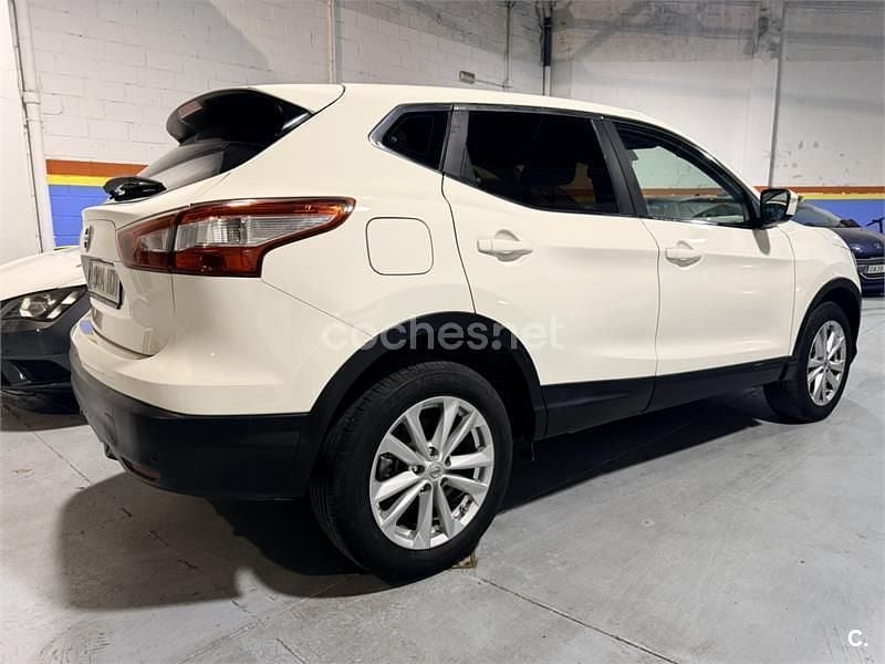 Usado Nissan Qashqai Tekna 110 CV (80 kW) 2014 Blanco SUV