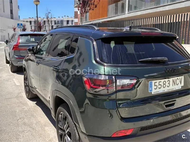 Usado Jeep Compass North 130 CV (95 kW) 2025 Verde SUV