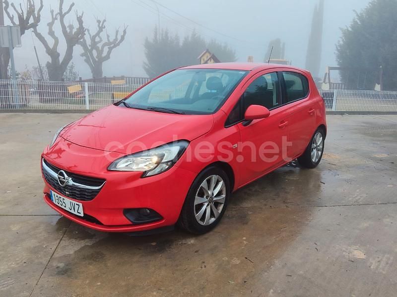 Rojo Usado 2017 Opel Corsa Color Edition Berlina | 4490 € (Buen precio) - Imagen 1/4
