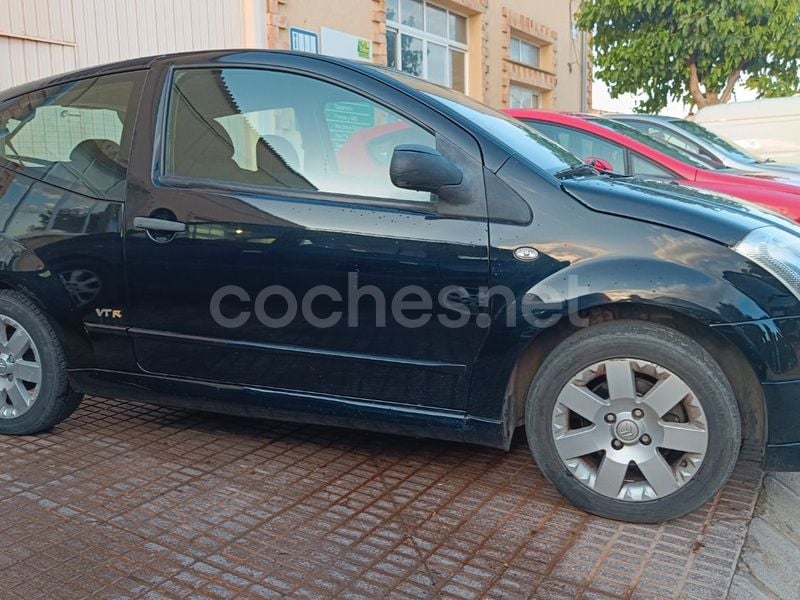 Usado Citroën C2 VTR Sport 75 CV (55 kW) 2005 Negro Utilitario