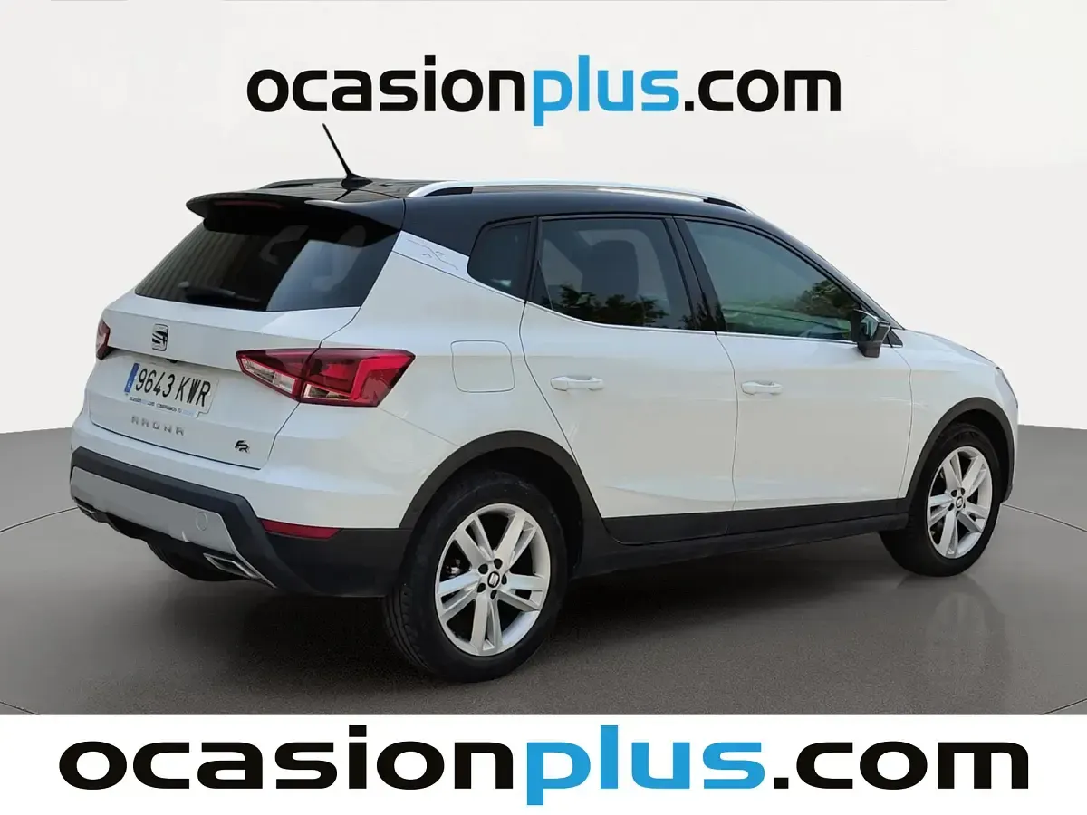 Usado Seat Arona Ecomotive 116 CV (85 kW) 2019 Blanco SUV