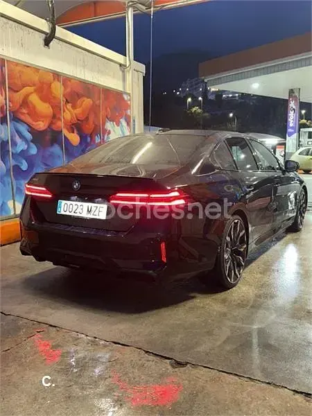 Usado BMW 530e Shadowline 299 CV (219 kW) 2025 Negro Berlina