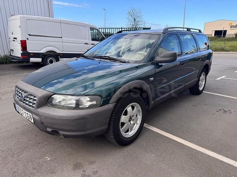 Usado Volvo V70 300 CV (220 kW) 2003 Verde Familiar