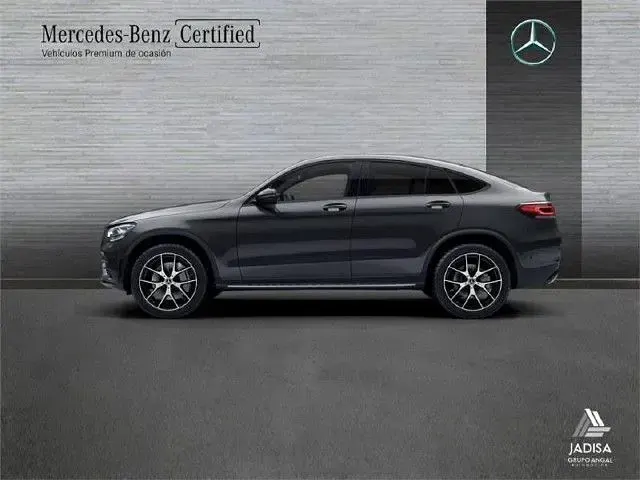 Usado Mercedes GLC300e 320 CV (235 kW) 2022 Gris grafito SUV