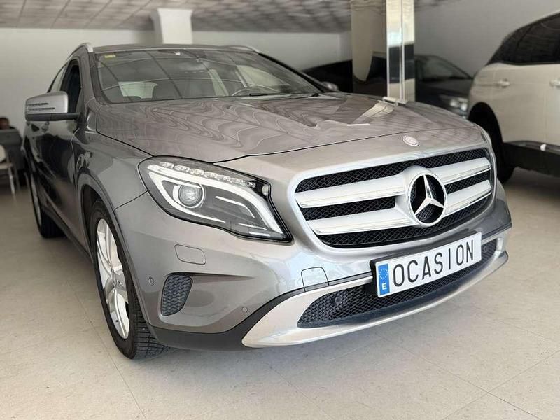 Gris Usado 2015 Mercedes GLA200 Style SUV | 14.995 € (Buen precio) - Imagen 1/4