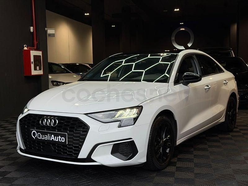 Usado Audi A3 110 CV (80 kW) 2022 Blanco Berlina