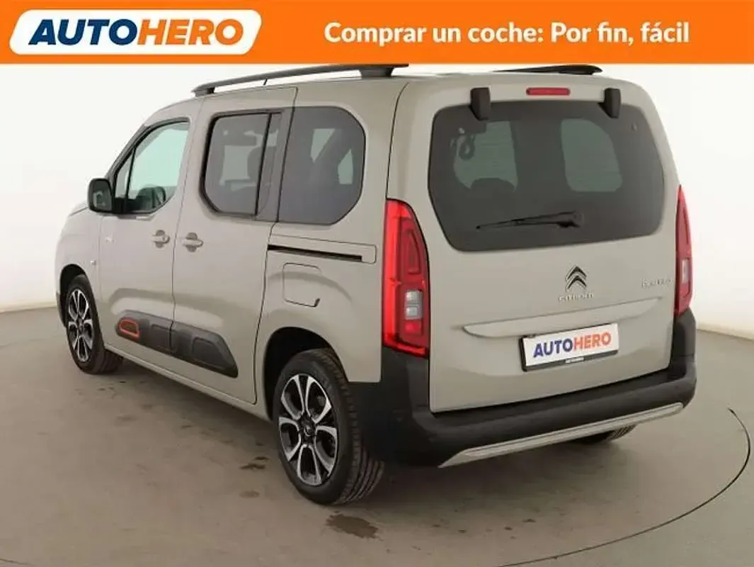 Usado Citroën Berlingo Shine 131 CV (96 kW) 2019 Beige Monovolumen