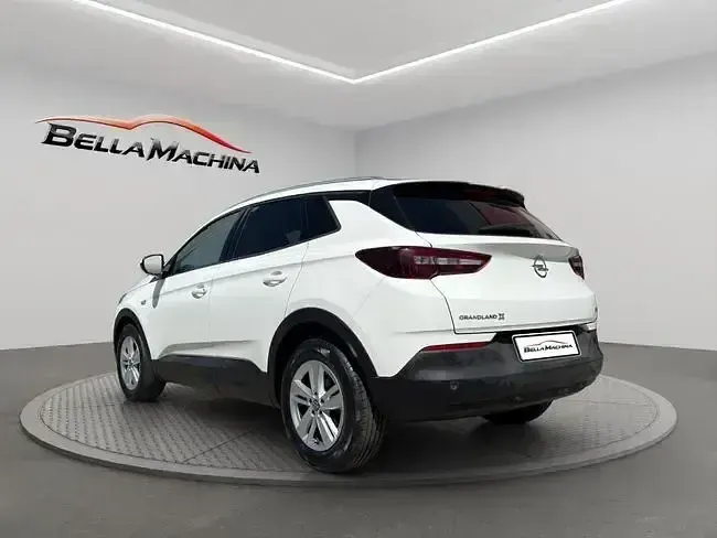Usado Opel Grandland X Selective 130 CV (95 kW) 2019 Blanco SUV