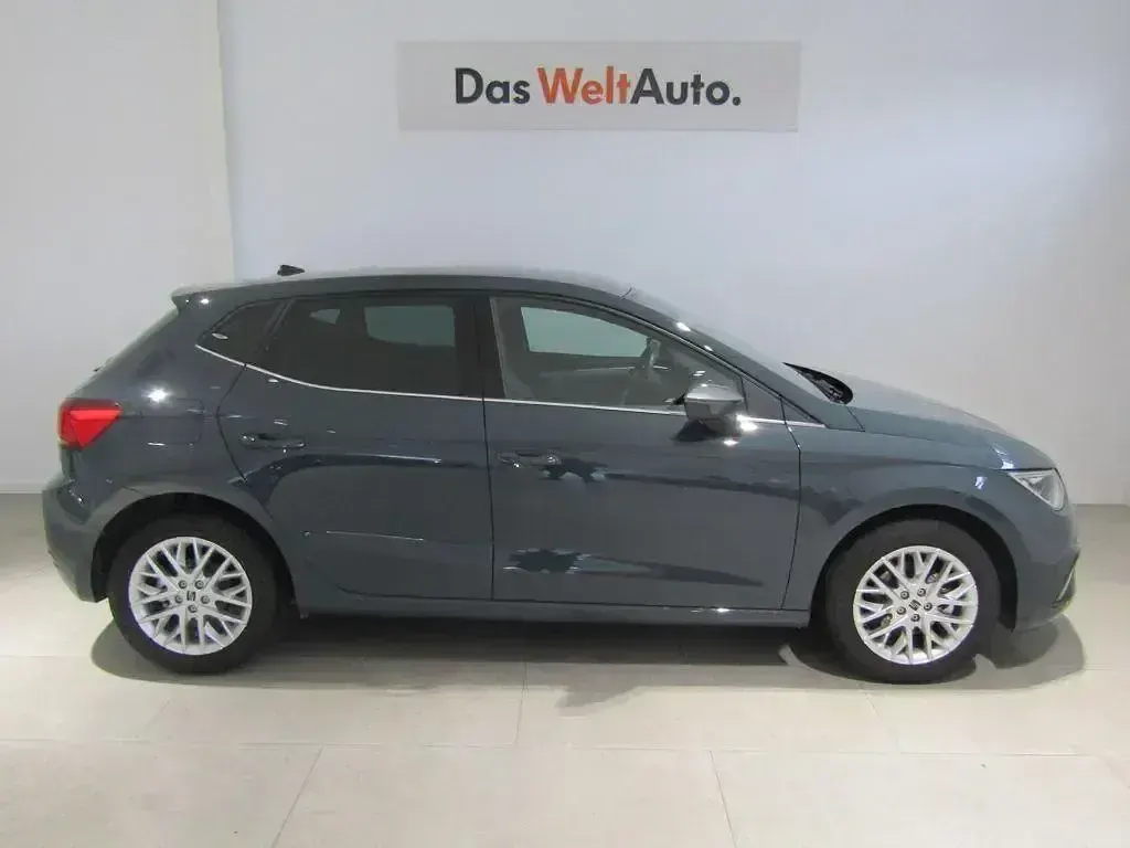 Usado Seat Ibiza XCELLENCE 115 CV (84 kW) 2025 Azul Utilitario