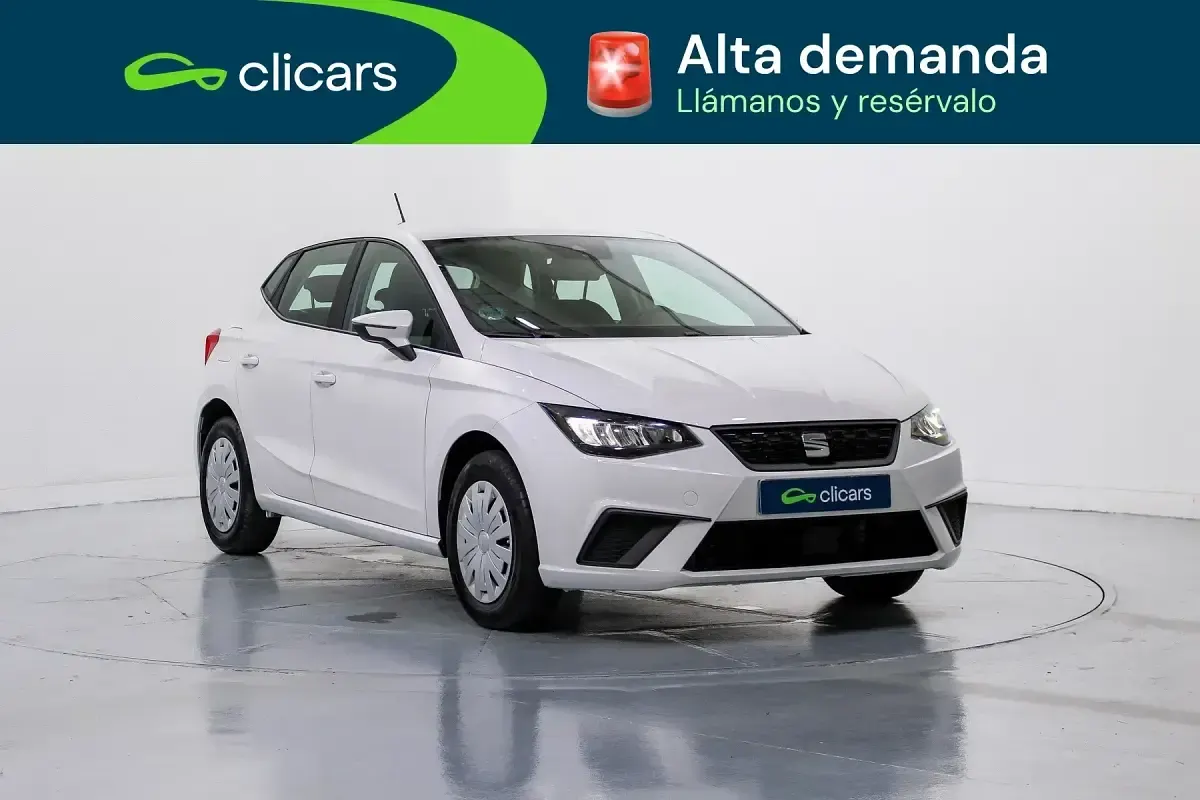 Usado Seat Ibiza Reference 80 CV (58 kW) 2023 Blanco Utilitario