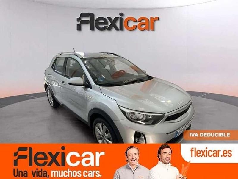 Gris Usado 2022 Kia Stonic SUV | 12.590 € (Precio justo) - Imagen 1/4