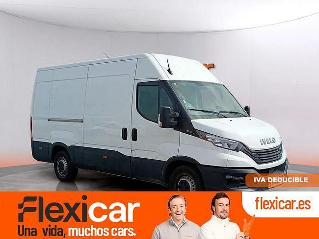 Usado Iveco Daily 156 CV (114 kW) 2023 Blanco Berlina