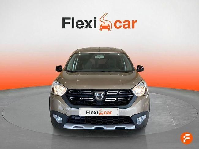 Usado Dacia Dokker Essentiel 95 CV (69 kW) 2019 Beige Monovolumen