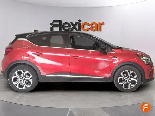 Usado Renault Captur Zen 140 CV (102 kW) 2022 Rojo SUV