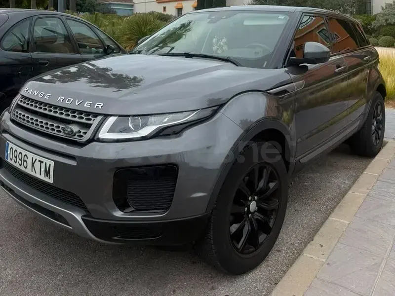 Usado Land Rover Range Rover evoque S 150 CV (110 kW) 2019 Gris / plata SUV