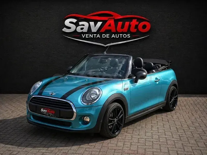 Usado Mini One Cabriolet 102 CV (75 kW) 2016 Azul Descapotable