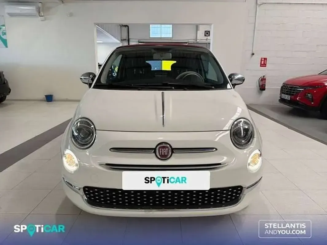Usado Fiat 500 Dolcevita 71 CV (52 kW) 2021 Blanco Descapotable