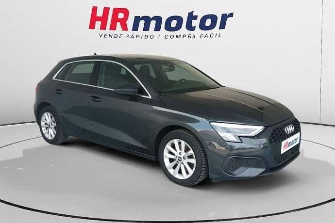 Gris Usado 2021 Audi A3 Advanced Utilitario | 20.090 € (Precio justo) - Imagen 1/4