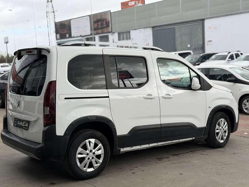 Usado Peugeot Rifter Active 99 CV (72 kW) 2019 Blanco Monovolumen