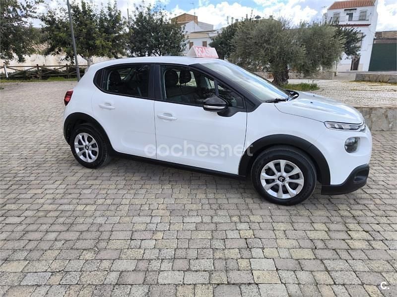 Usado Citroën C3 Feel 99 CV (72 kW) 2019 Blanco Utilitario