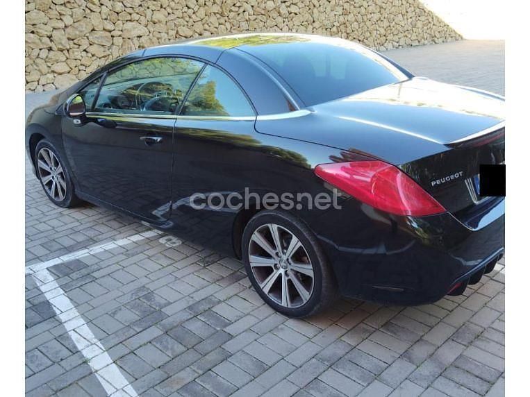 Usado Peugeot 308 CC Active 120 CV (88 kW) 2014 Negro Descapotable