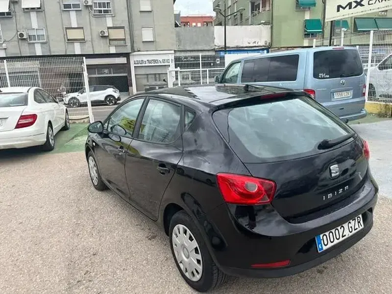 Usado Seat Ibiza Ecomotive 80 CV (58 kW) 2010 Negro Berlina