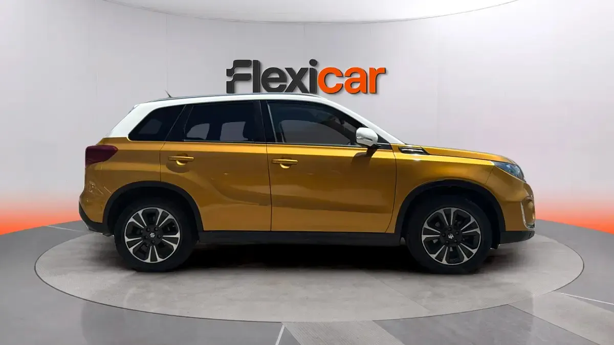 Usado Suzuki Vitara GLX 140 CV (102 kW) 2019 Amarillo SUV
