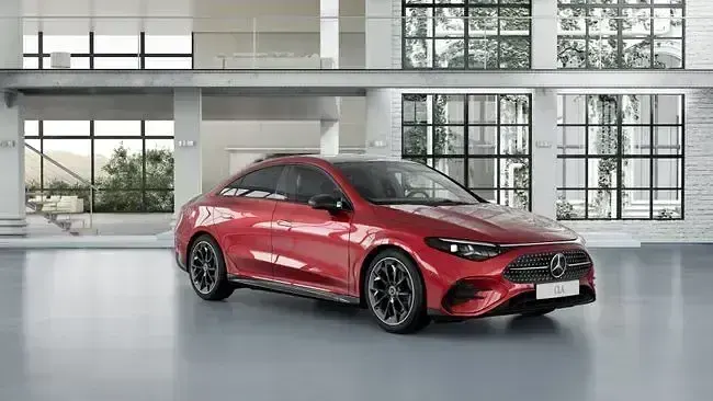 Nuevo Mercedes CLA220 190 CV (139 kW) 2026 Rojo Berlina