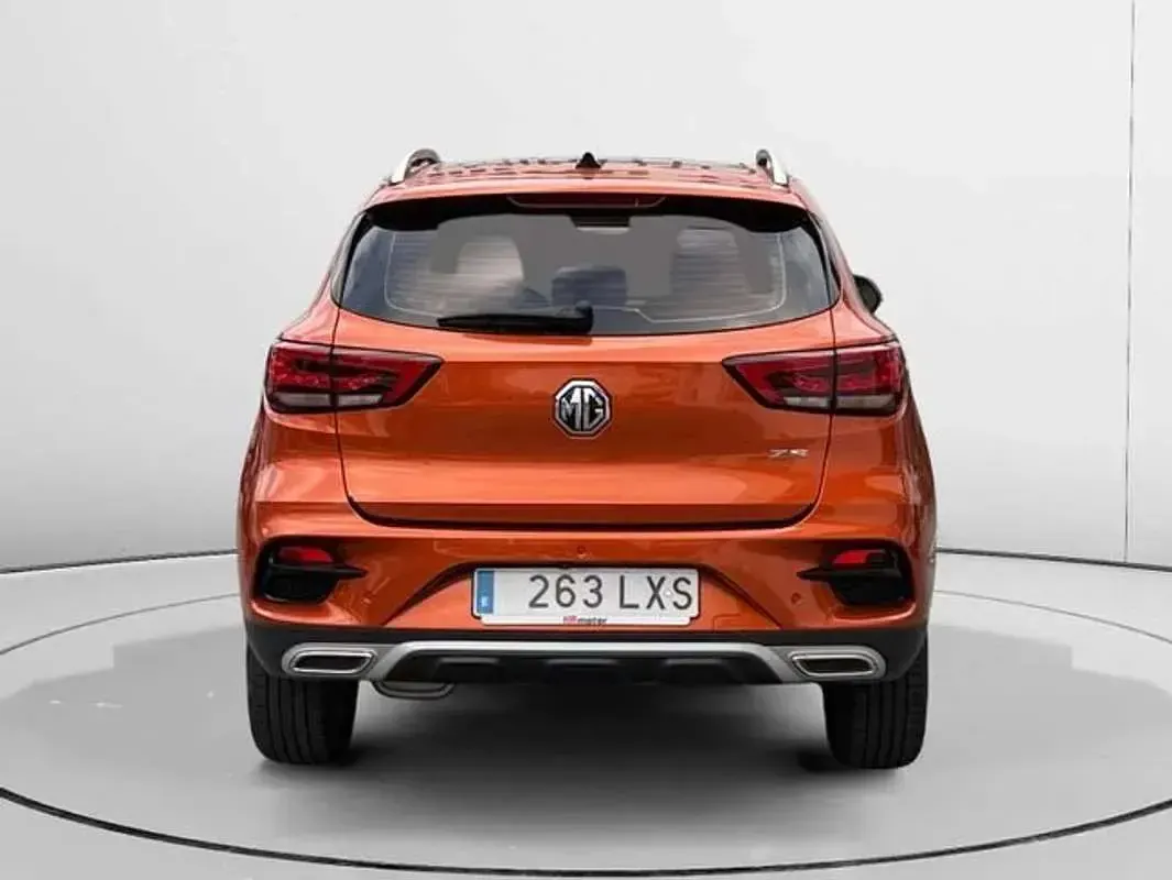 Usado MG ZS Luxury 106 CV (77 kW) 2022 Blanco SUV