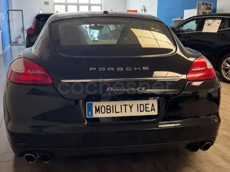 Usado Porsche Panamera 400 CV (294 kW) 2010 Negro Utilitario